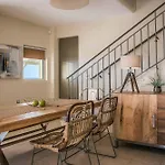 Lemoni Villa