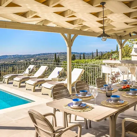 Lemoni Villa
